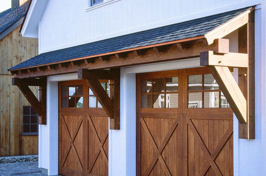 Big Sky Timber Frame Eyebrow Roof