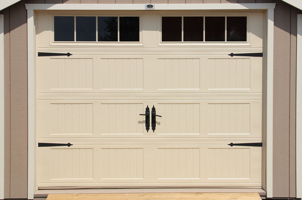 Carriage Door w/Square Glass