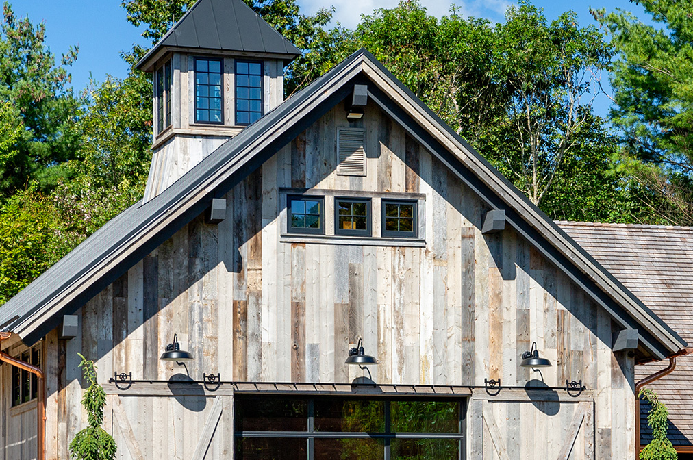 Timber Show Rafter with Corbels