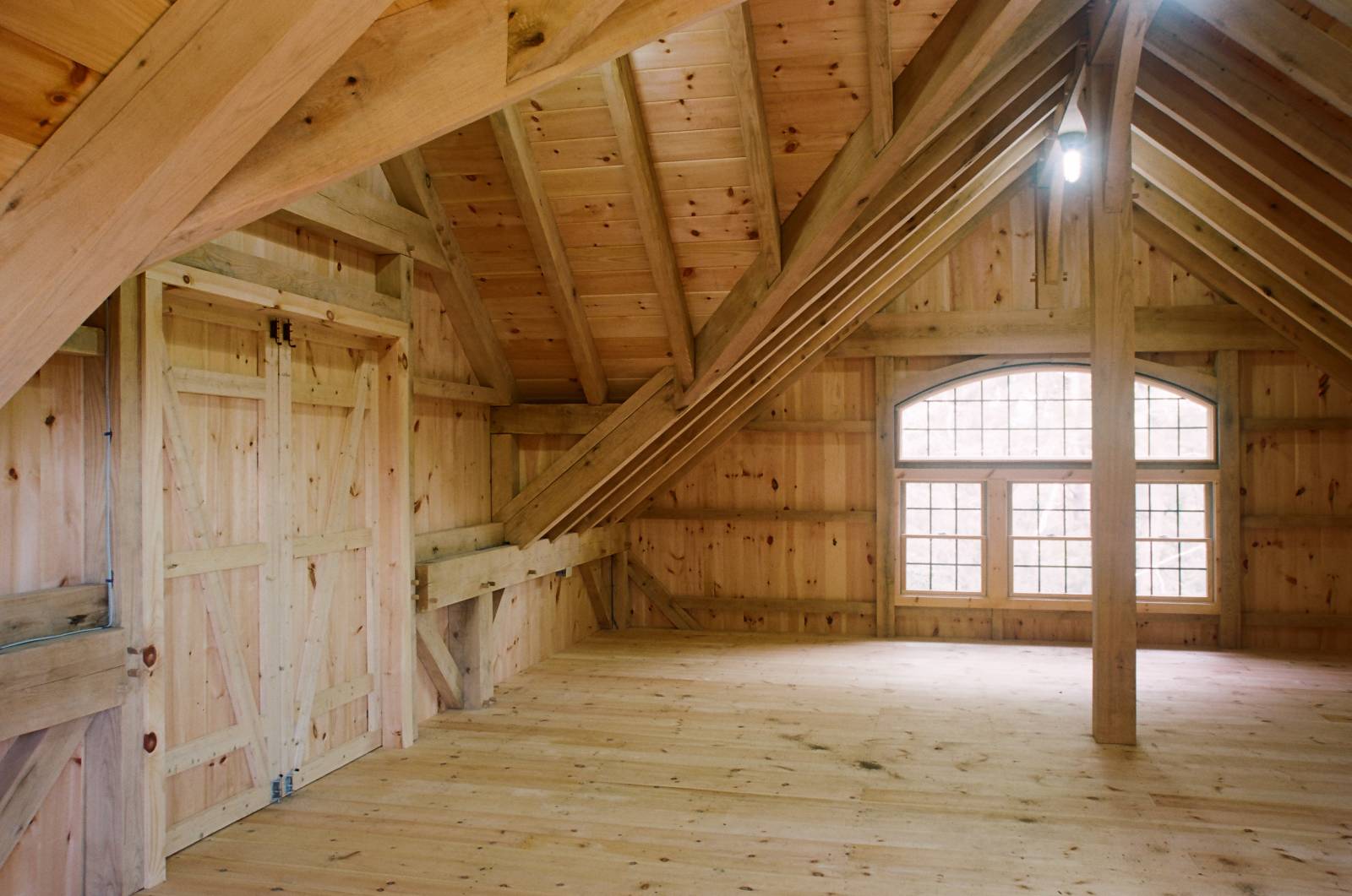 Spacious Second Floor of Post & Beam Barn