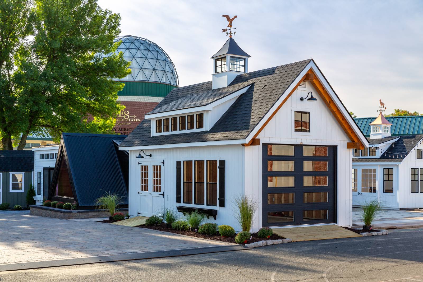 14 'x 24' Grand Victorian Cape Garage with Full View Glass Overhead Door