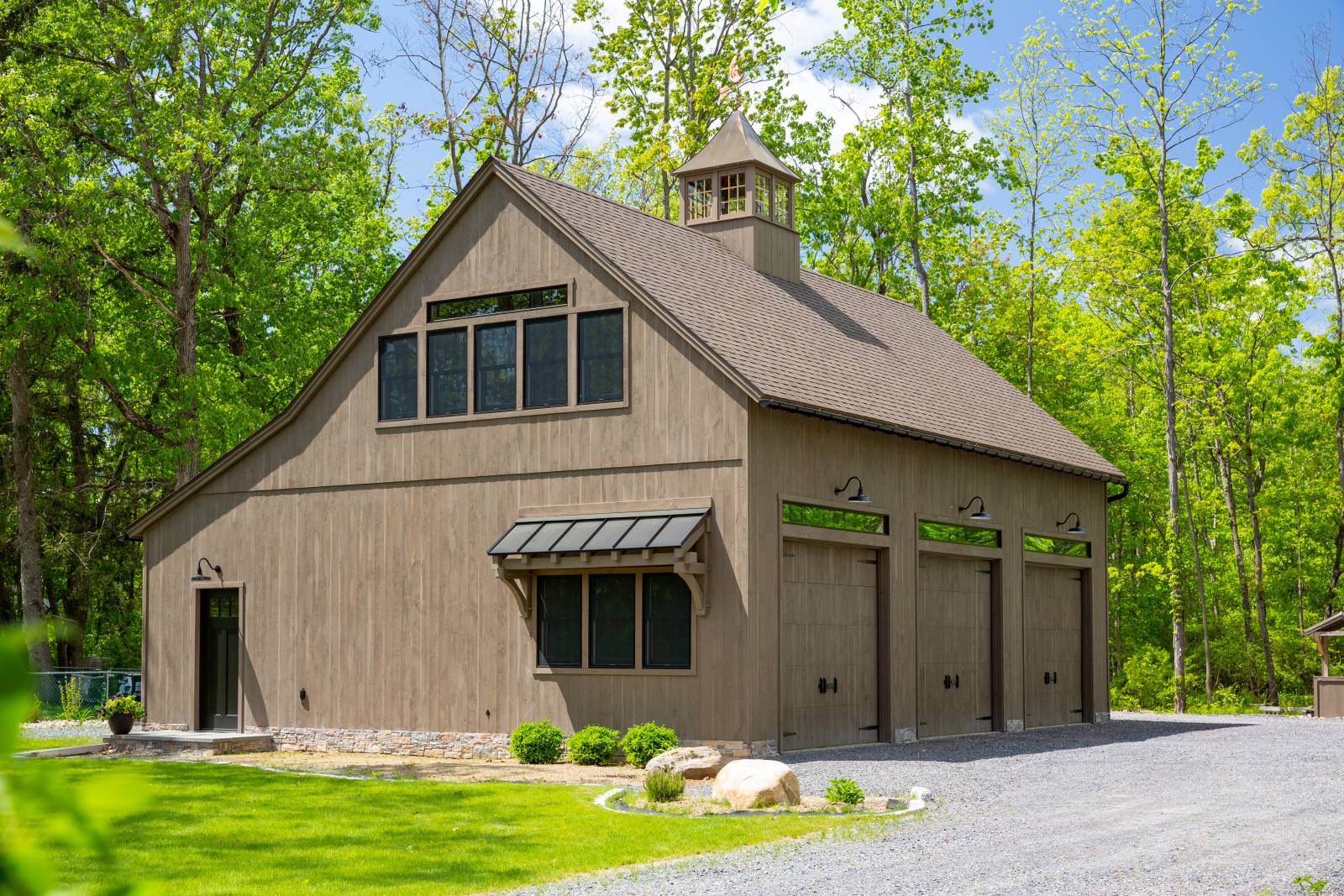 Double Hung & Transom Windows on 36' x 42' Lenox Carriage Barn