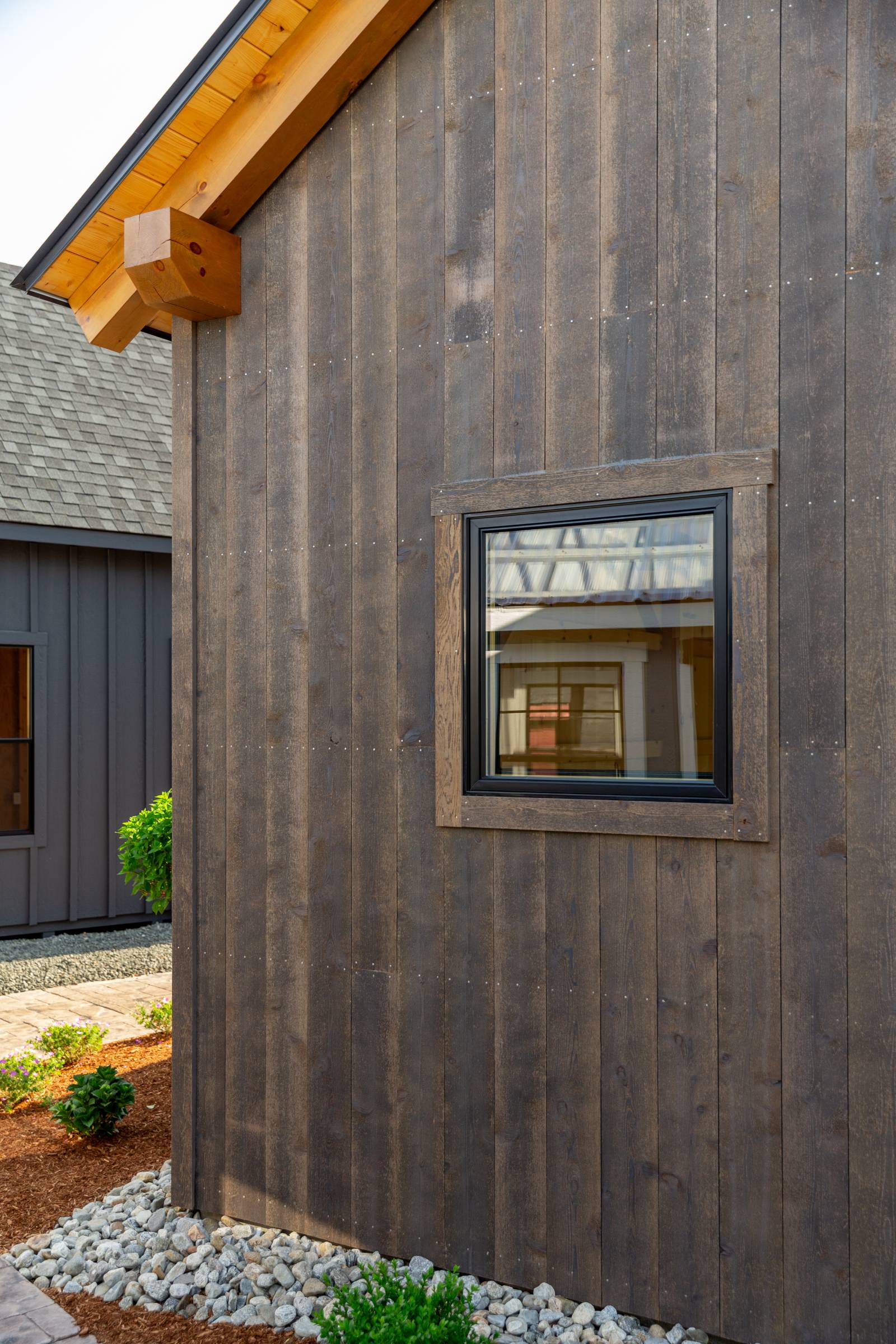Prefinished 1x8 Western Red Cedar Siding