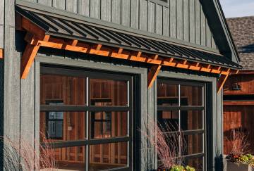 24' x 24' Newport Garage Shown with Options