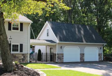 24' x 28' Berkshire Garage Shown with Options