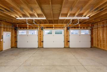 24' x 36' Newport Garage Shown with Options