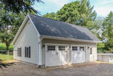 28' x 30' Woodstock Garage Shown with Options