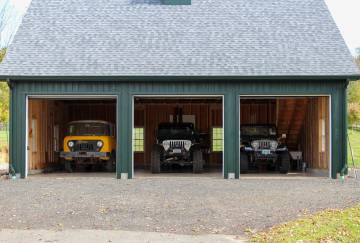 28' x 36' Newport Garage Shown with Options