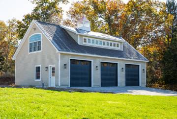 28' x 46' Newport Garage Shown with Options