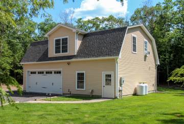 32' x 40' Patriot Garage Shown with Options