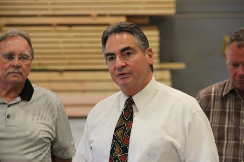 Mayor Sarno presents a proclamation to recognize and thank the Skinner Family