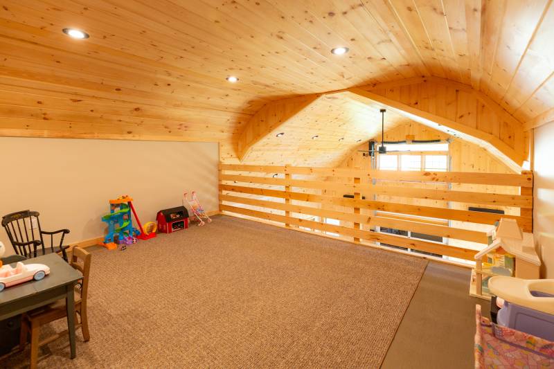 26' x 40' Patriot Barn second floor loft