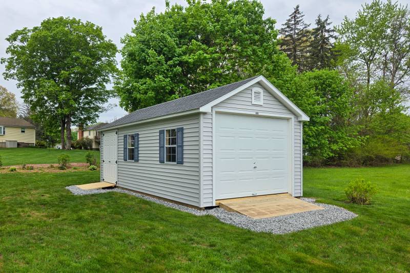 12' x 24' Traditional Cape Garage, Marlborough, MA