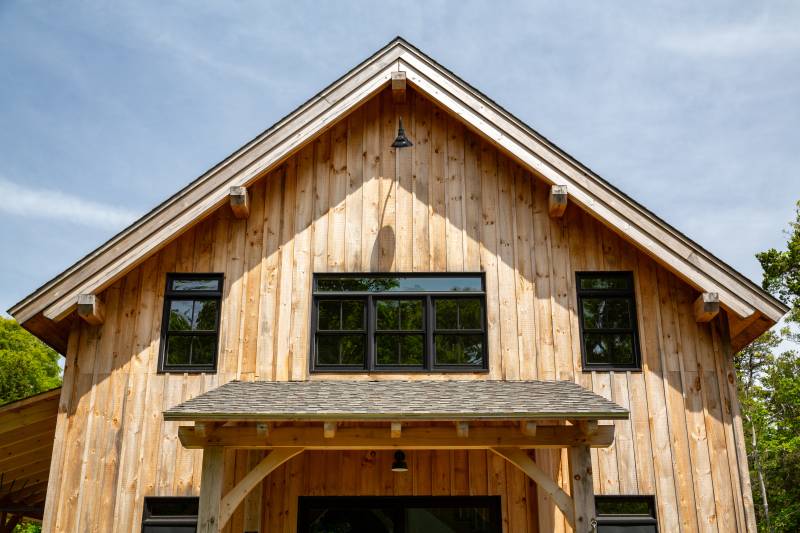 Show rafter accent in gable ends