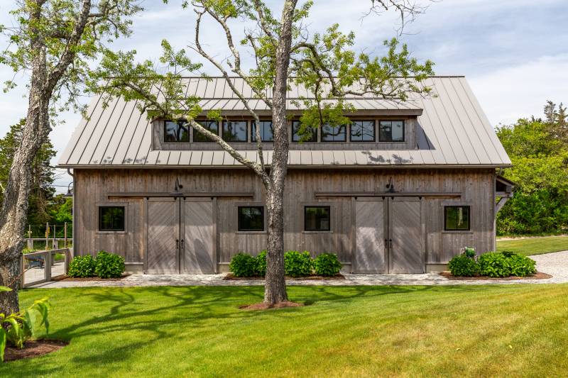 30' Transom Dormer • 8' x 8' Cedar Split Sliding Doors with Herringbone Pattern