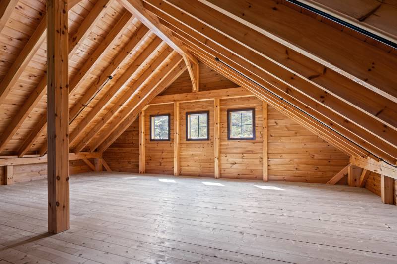Authentic timber frame craftsmanship using mortise & tenon joinery