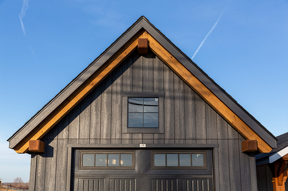 Timber Frame Show Rafter with Corbels